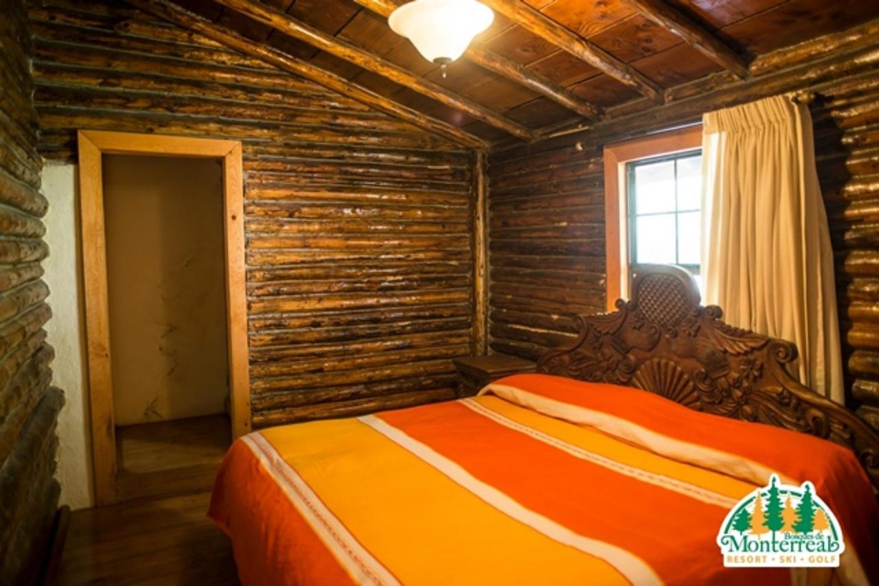 ホテル Bosques De Monterreal San Antonio de las Alazanas エクステリア 写真