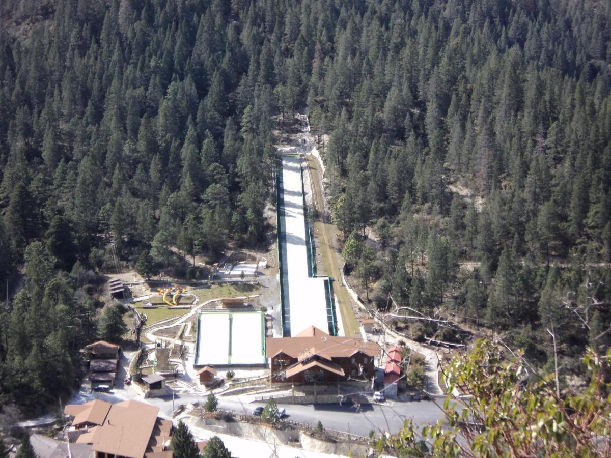 ホテル Bosques De Monterreal San Antonio de las Alazanas エクステリア 写真